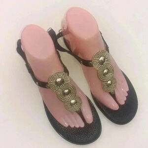 BANDOLINO Women's Flat Jelly Sandals Thongs Sz 6M